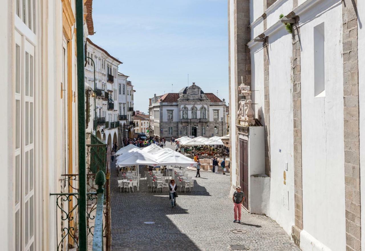 Casa Das Arcadas, Com Free Garagem - Praca De Giraldo Evora Exterior photo